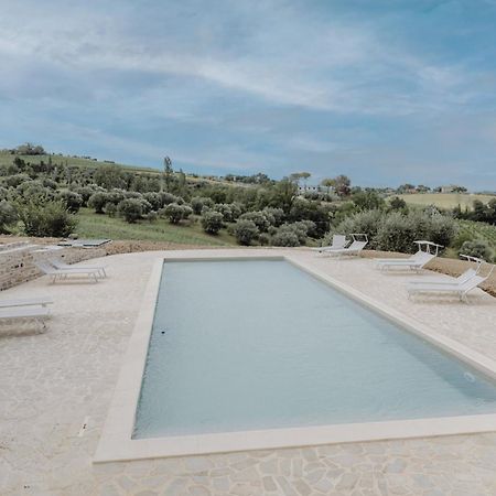 Agriturismo Qui Voglio Monte Roberto Esterno foto